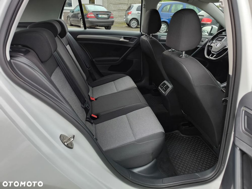 Volkswagen Golf 1.2 TSI BlueMotion Technology Lounge - 10