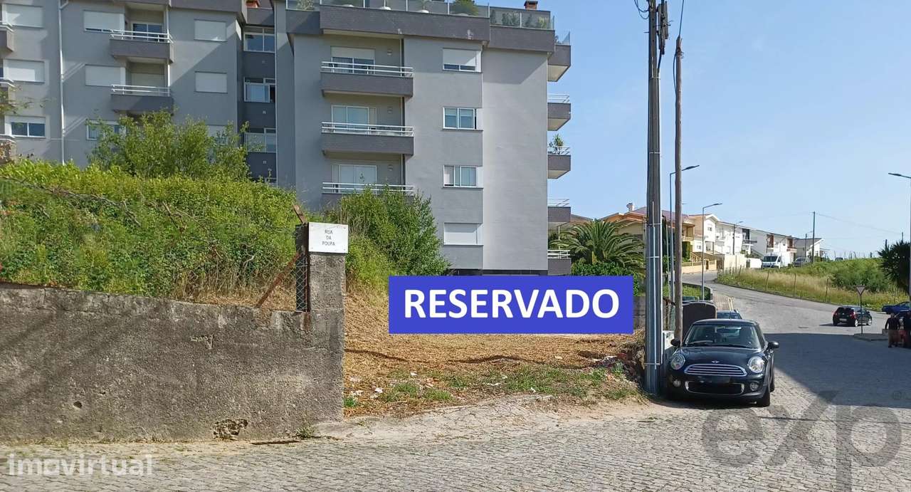 Terreno urbano para construção em Santo Tirso - Grande imagem: 2/16