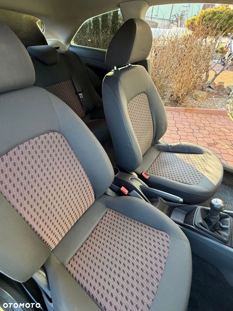 Seat Ibiza SC 1.2 12V Reference Salsa - 10