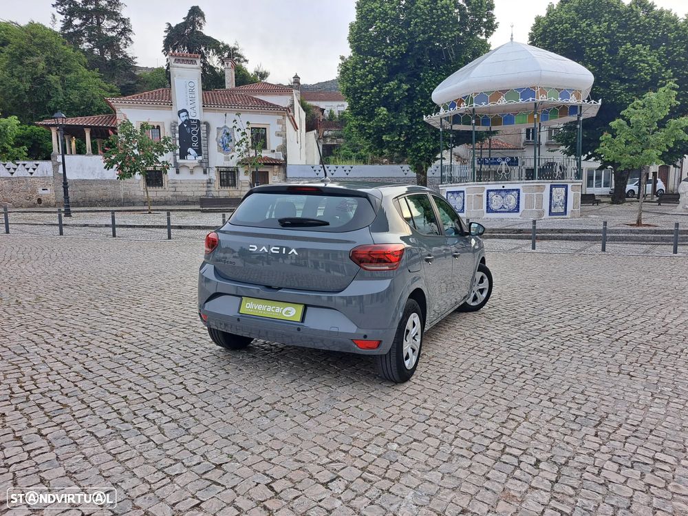 Dacia Sandero 1.0 SCe Essential - 27