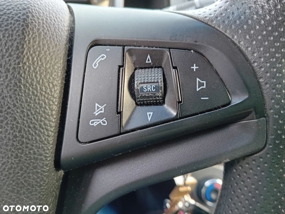 Chevrolet Aveo 1.2 LT+ - 13