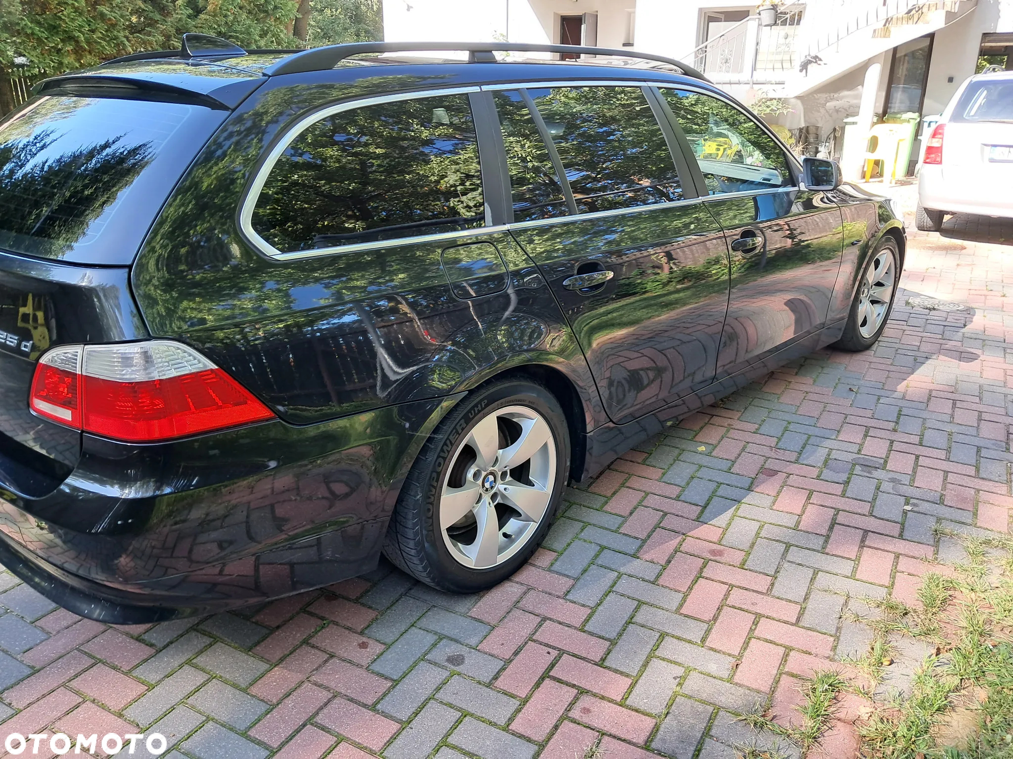 BMW Seria 5 525d - 9