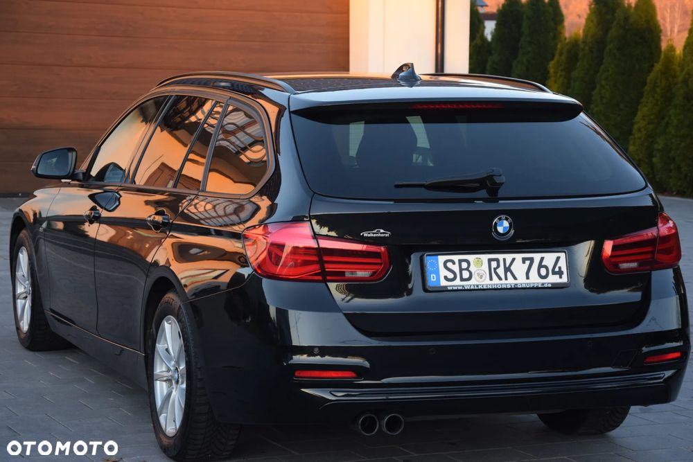 BMW Seria 3 320i Touring Sport Line - 25