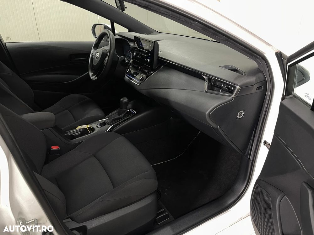 Toyota Corolla 1.8 HSD Eco - 10