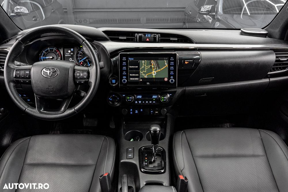 Toyota Hilux 4x4 Double Cab Autm. Comfort - 9