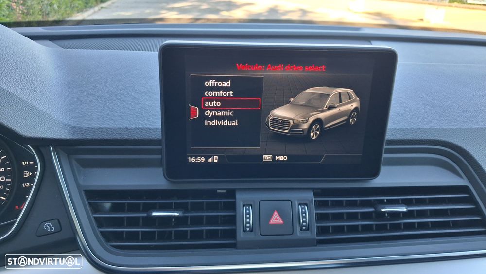 Audi Q5 2.0 TDI Design - 13