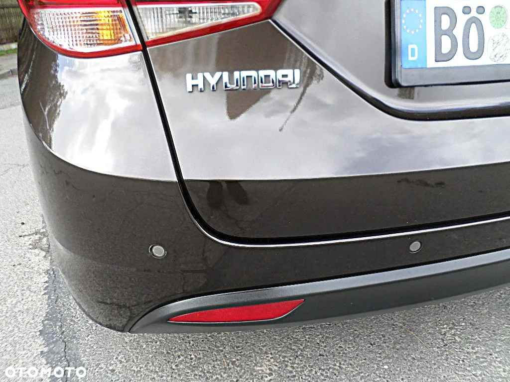 Hyundai i40 Kombi blue 1.6 Trend - 31