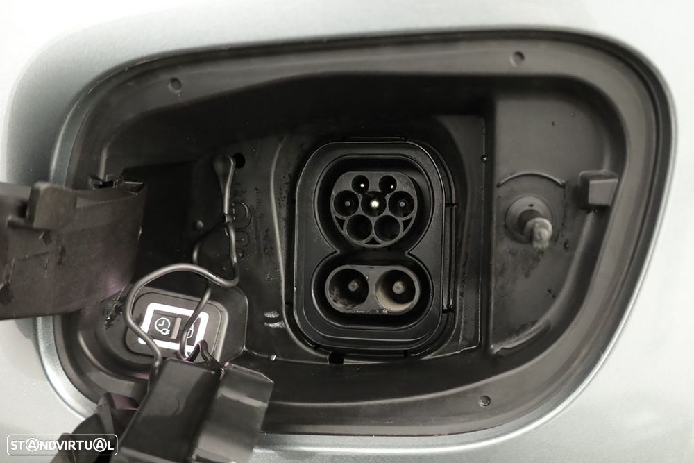Alfa Romeo Junior Elletrica 50 kWh - 7