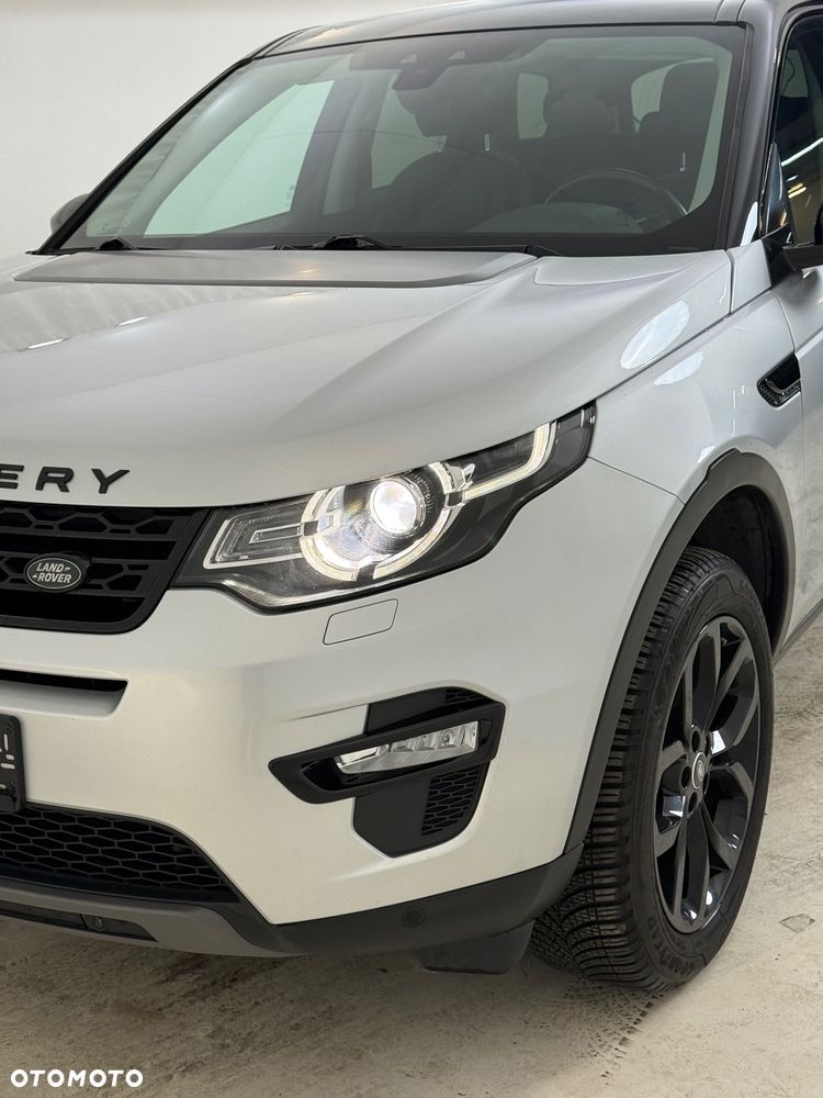 Land Rover Discovery Sport 2.0 TD4 HSE - 3