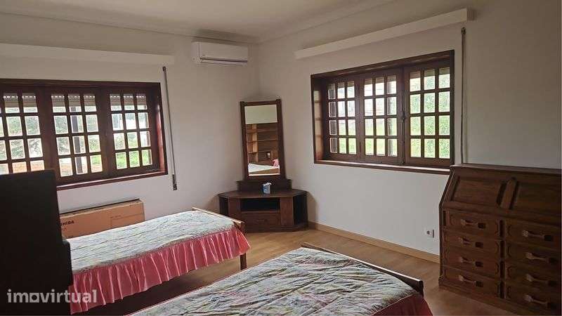 Quarto Suite para arrendar em S. João de Vêr - Grande imagem: 2/7