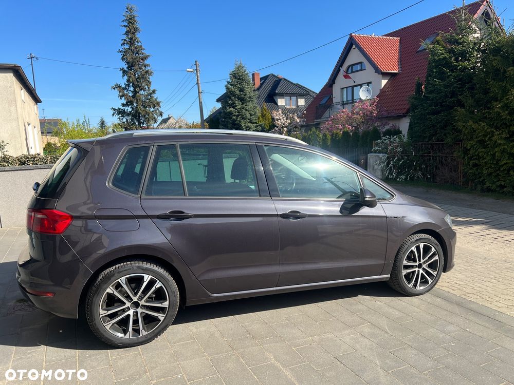 Volkswagen Golf Sportsvan 2.0 TDI BlueMotion Technology DSG Lounge - 28