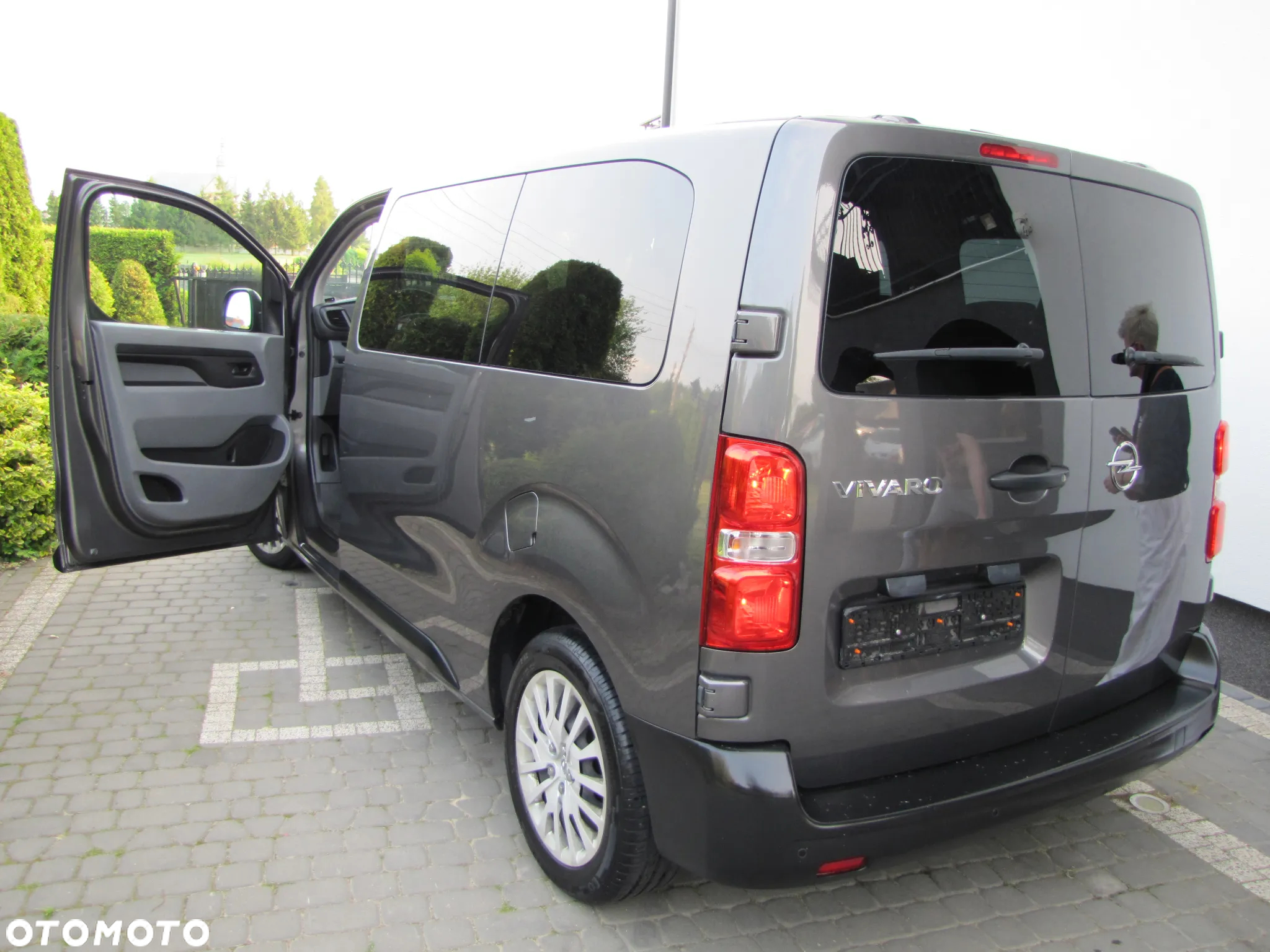 Opel Vivaro - 16