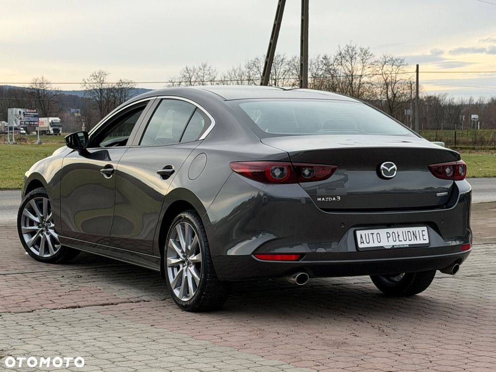 Mazda 3 - 4