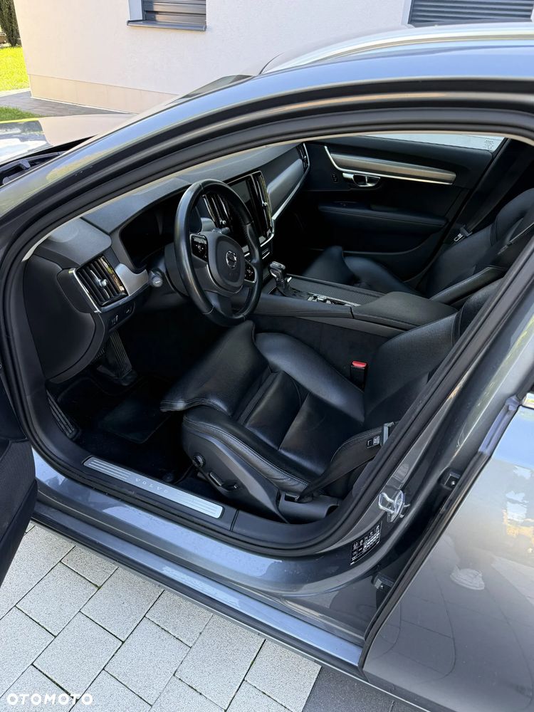 Volvo V90 - 8