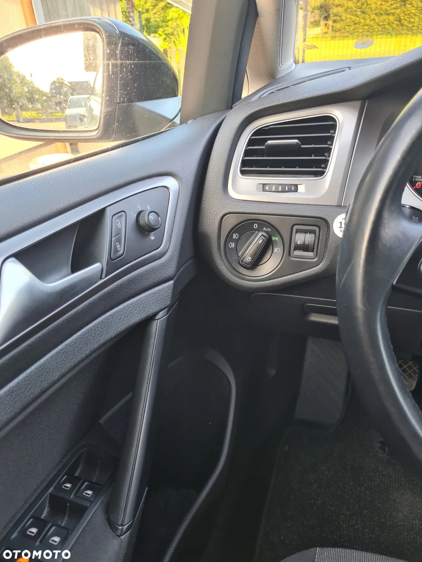 Volkswagen Golf 1.2 TSI BlueMotion Technology Trendline - 27