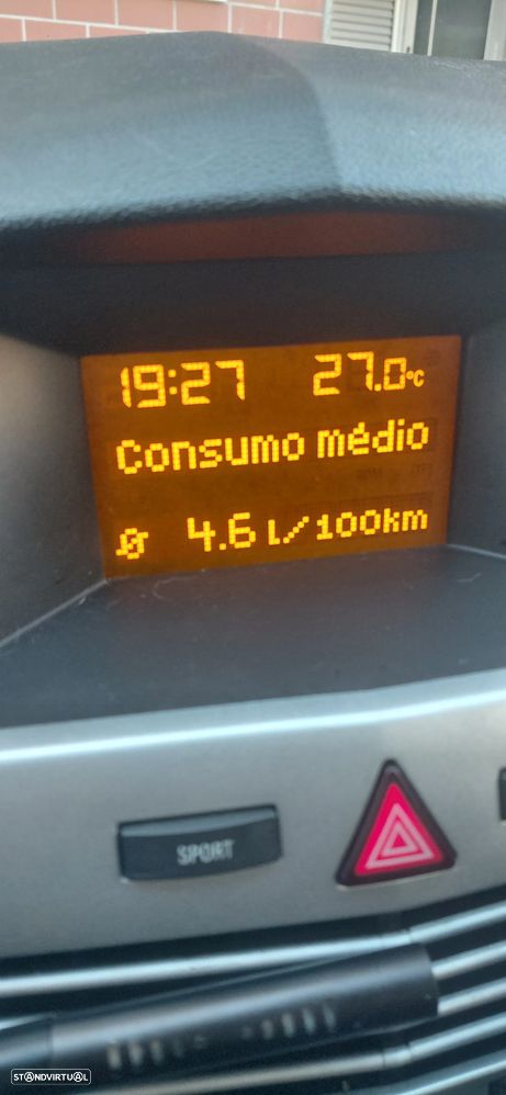 Opel Astra - 11