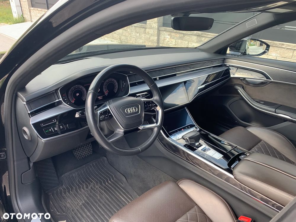 Audi A8 L 55 TFSI quattro tiptronic - 14