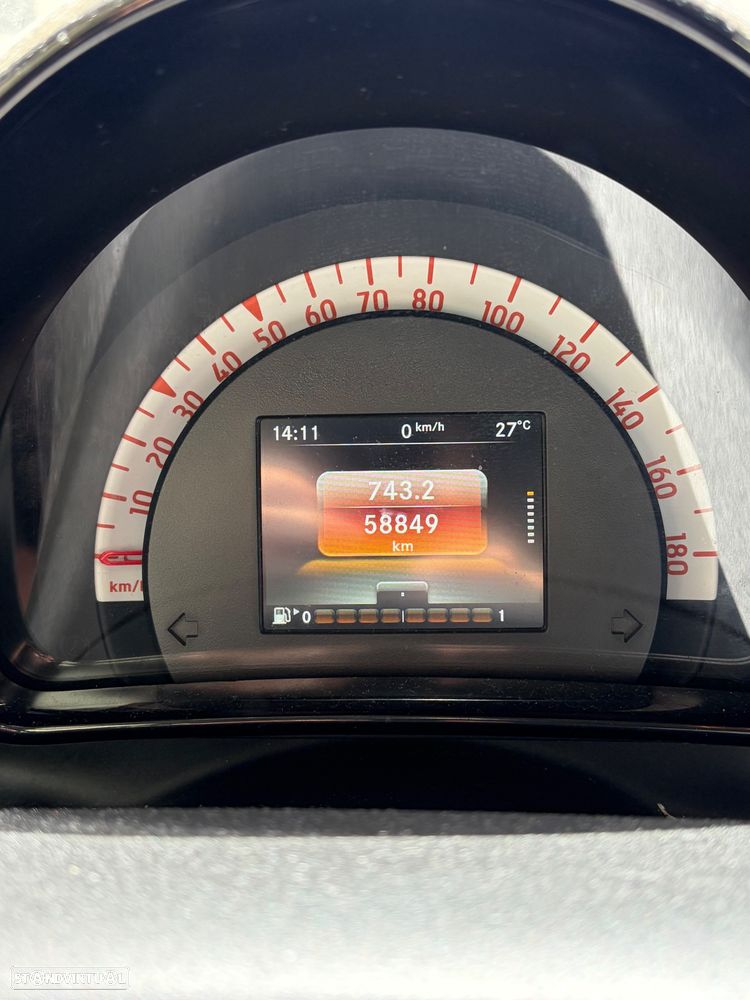 Smart ForTwo Coupé 1.0 Passion 71 - 9