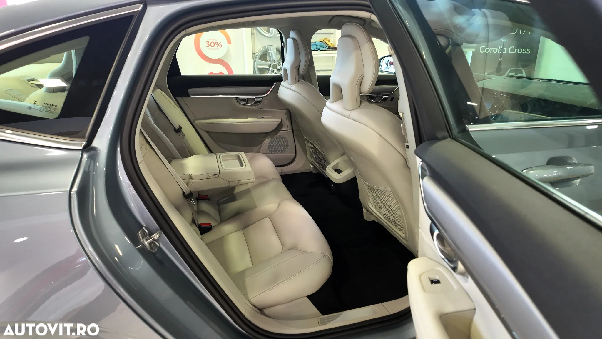 Volvo S90 D3 Geartronic Momentum - 28