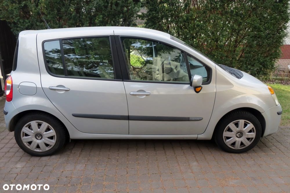Renault Modus - 8