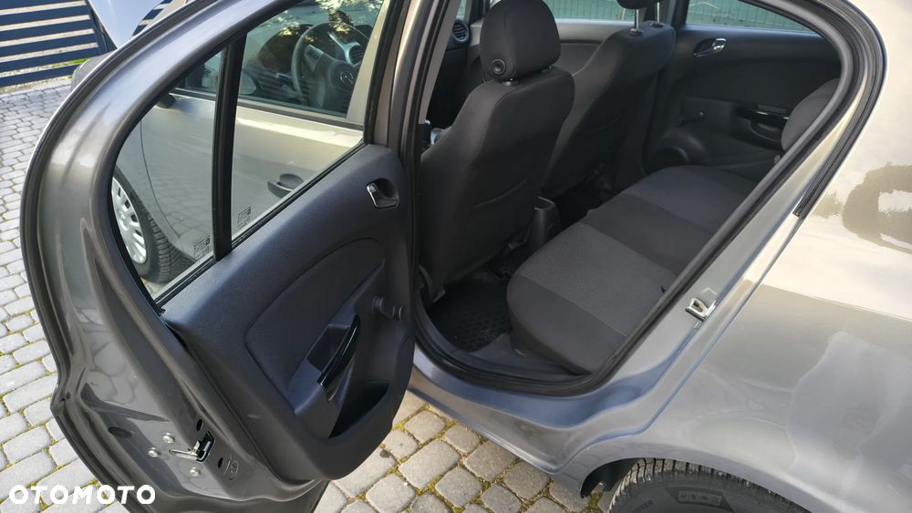 Opel Corsa - 10