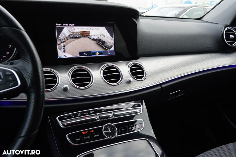 Mercedes-Benz E 200 4Matic 9G-TRONIC Avantgarde - 7