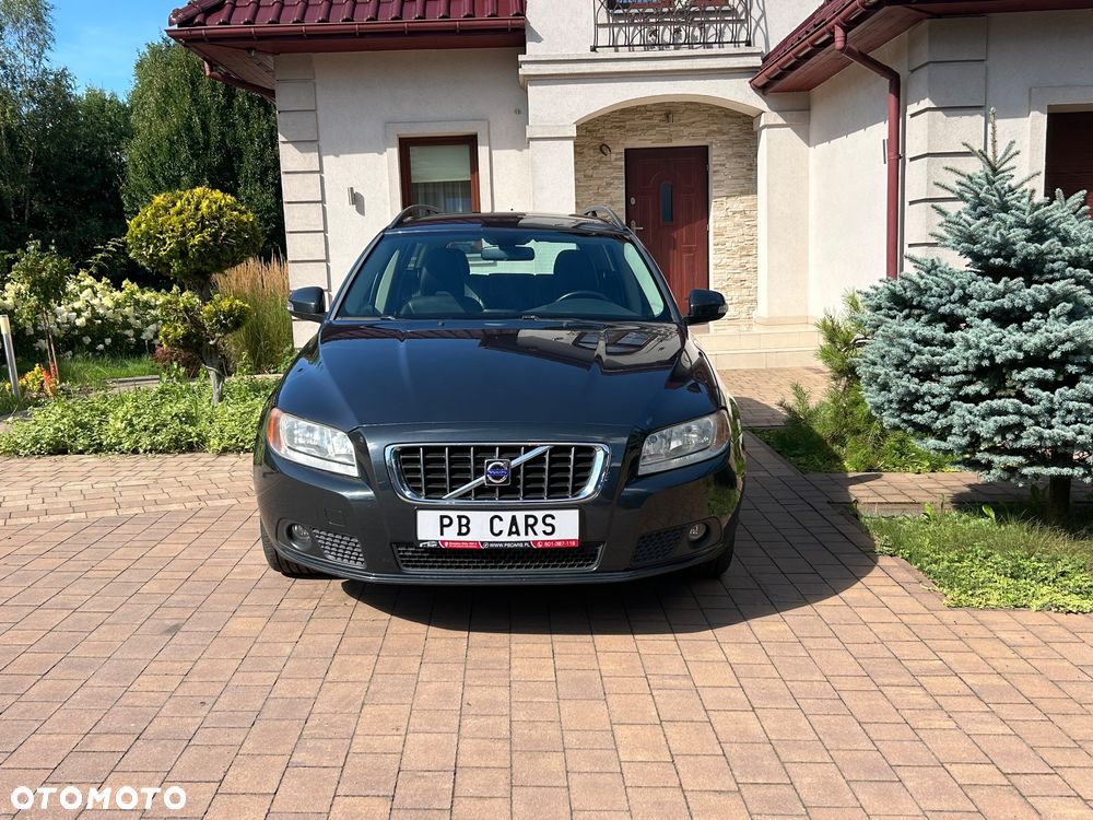 Volvo V70 2.0 Momentum - 2