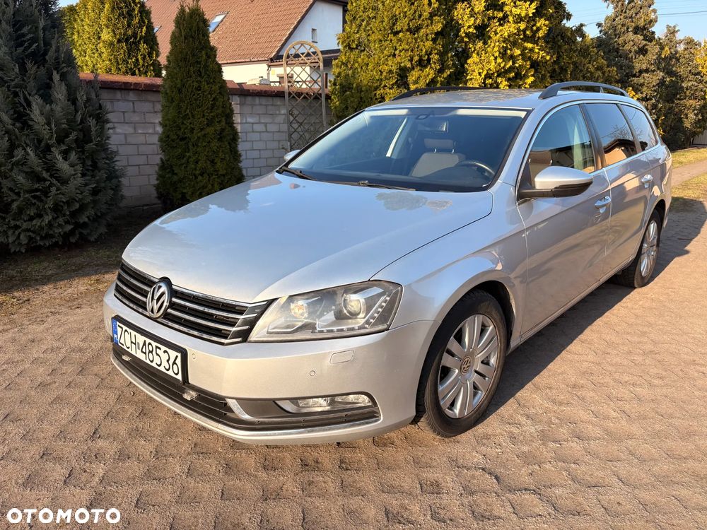 Volkswagen Passat 2.0 TDI Comfortline - 4