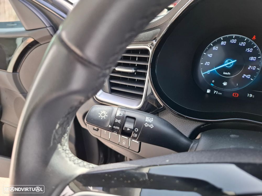 Kia XCeed 1.5 T-GDI Tech 7DCT - 13