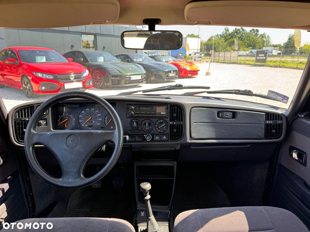 Saab 900 - 13