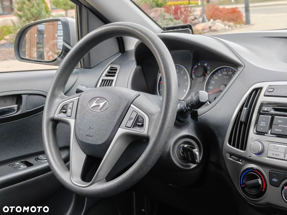 Hyundai i20 1.25 Wersja Jubileuszowa - 4