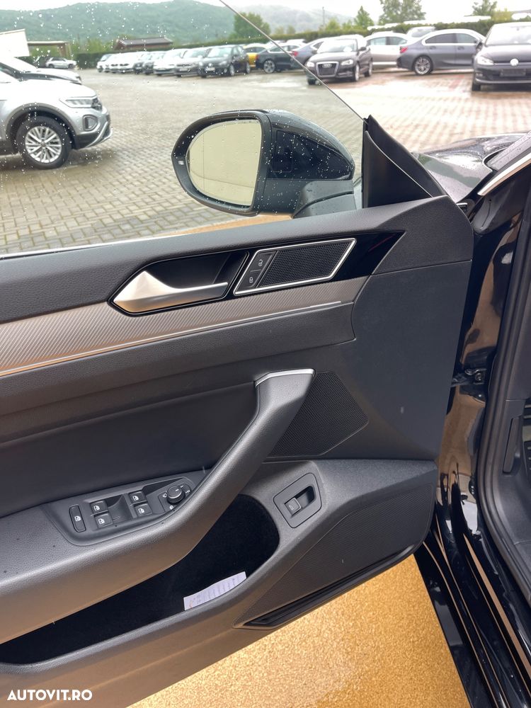 Volkswagen ARTEON 2.0 TDI SCR 4Motion DSG R-Line - 30