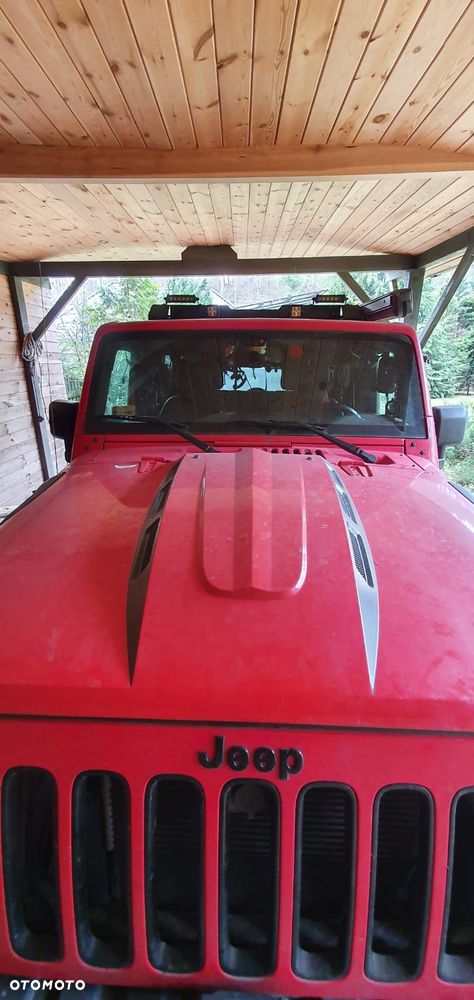 Jeep Wrangler Unlimited 3.6 Automatik Sahara - 7