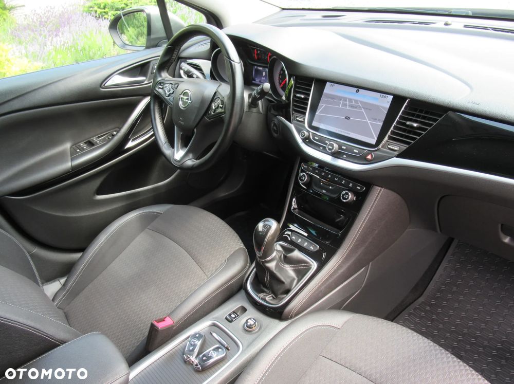 Opel Astra 1.6 D Start/Stop Sports Tourer Innovation - 13