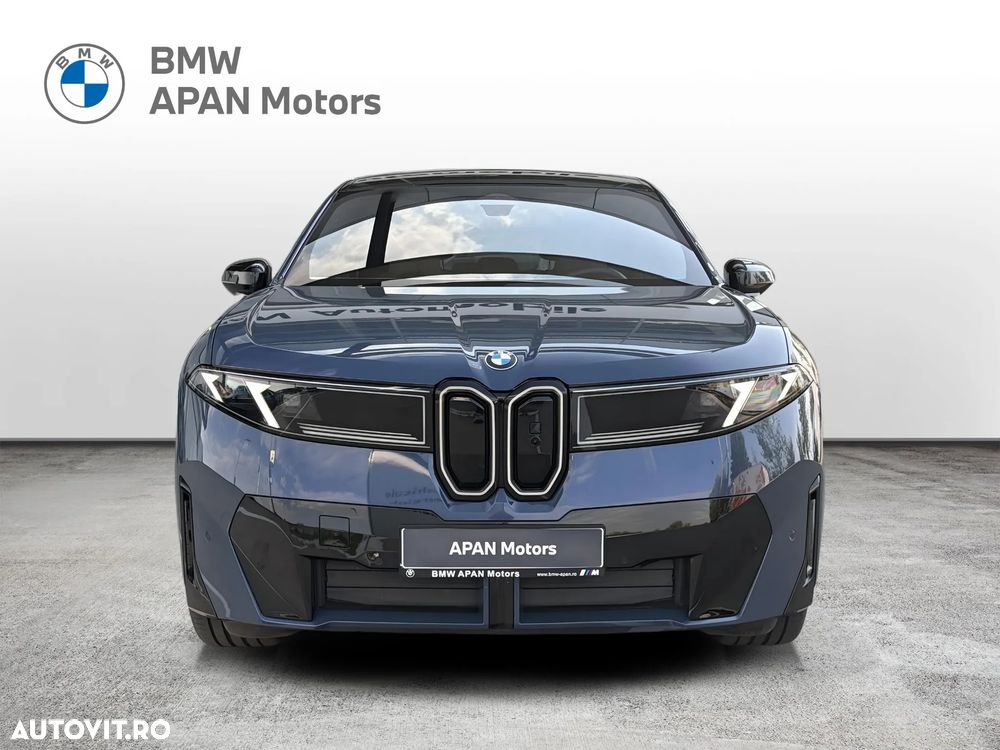 BMW iX3 - 9