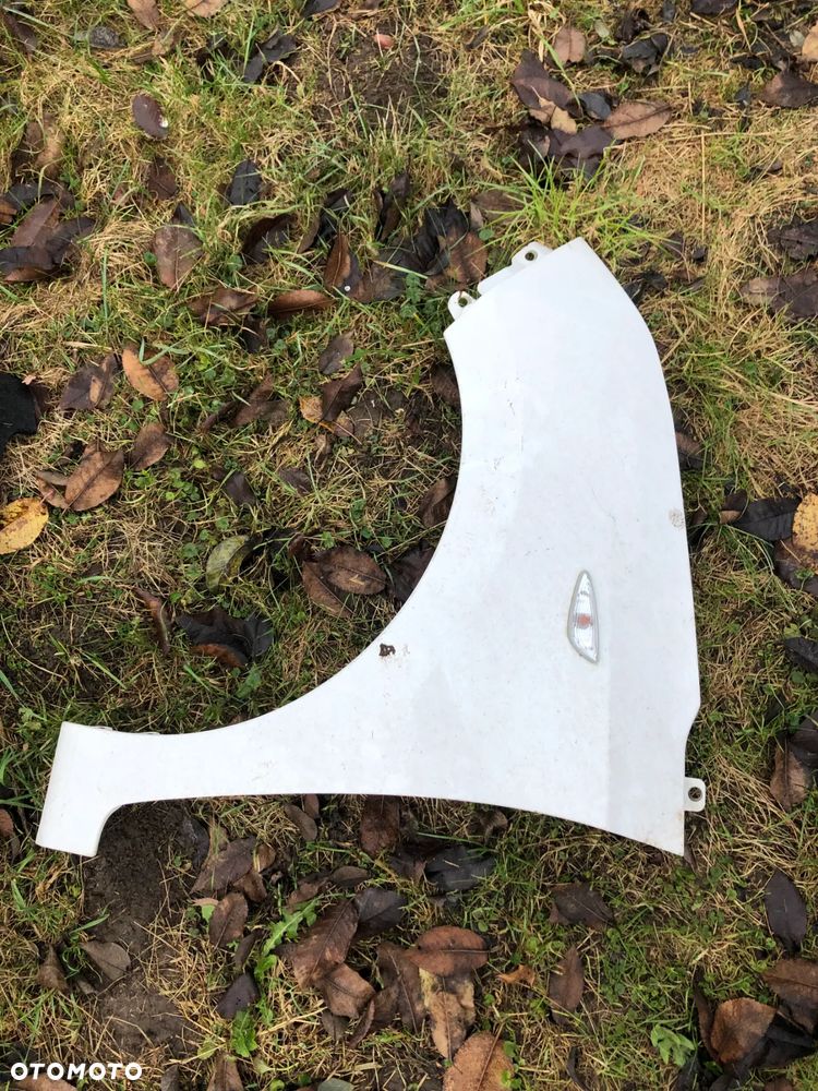 Hyundai I10 II Błotnik Przód Przedni Lewy 13- - 1