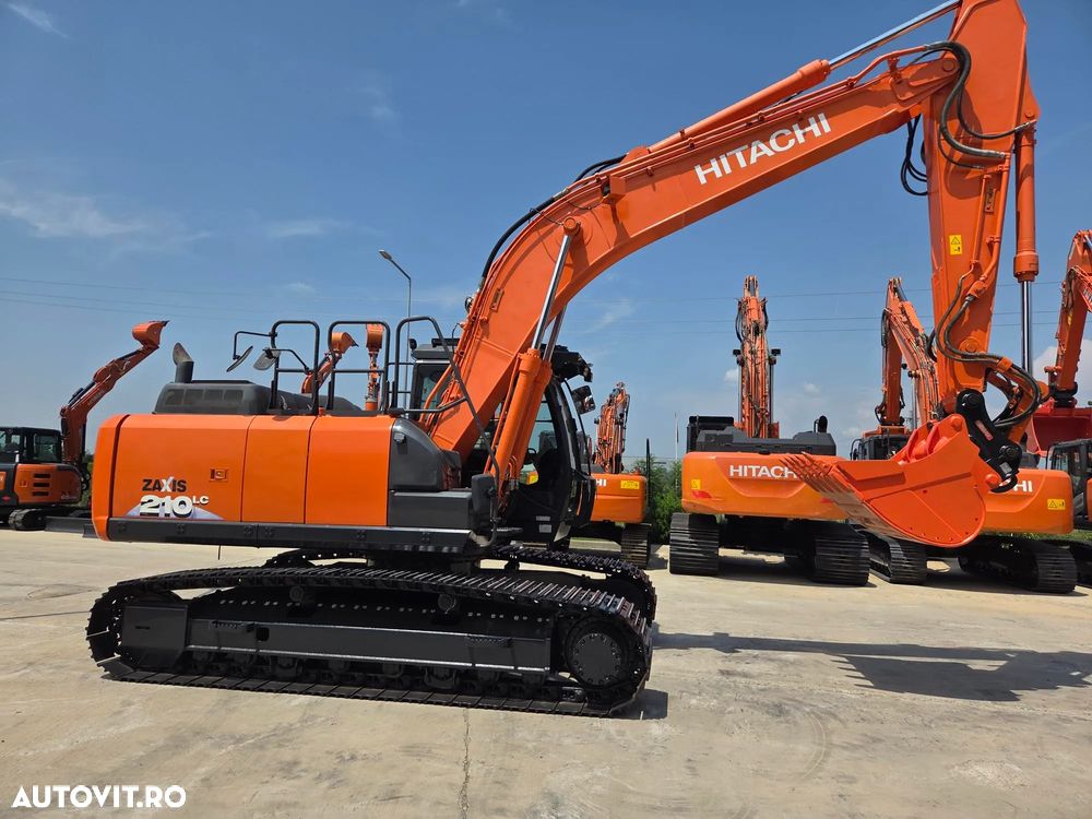 Hitachi ZX210LC-6, 23 tone, cupa NOUA 1,3mc, 2018, 7.784h, CUPLA rapida OIL QUICK, cupa ingusta, inst picon si rotire pe brate, 3 camere, lant 90% ok, consum mediu 9l/h, FULL OPTION, STARE FOARTE BUNA, posibilitate leasing 3 ani-PROMOTIE 83.900 EUR+Tva - 6