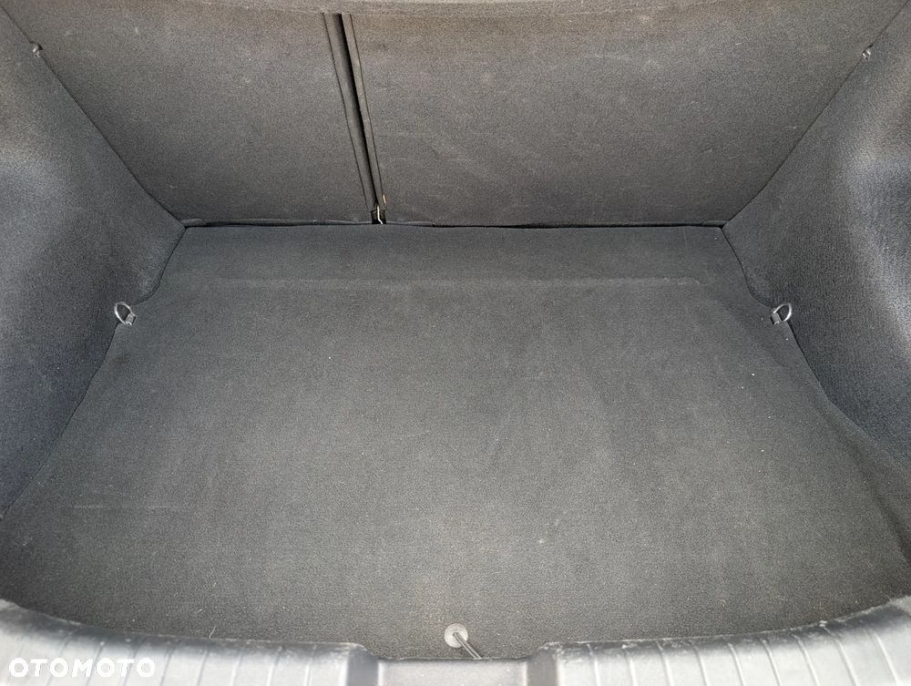 Kia Ceed 2.0 Optimum - 28
