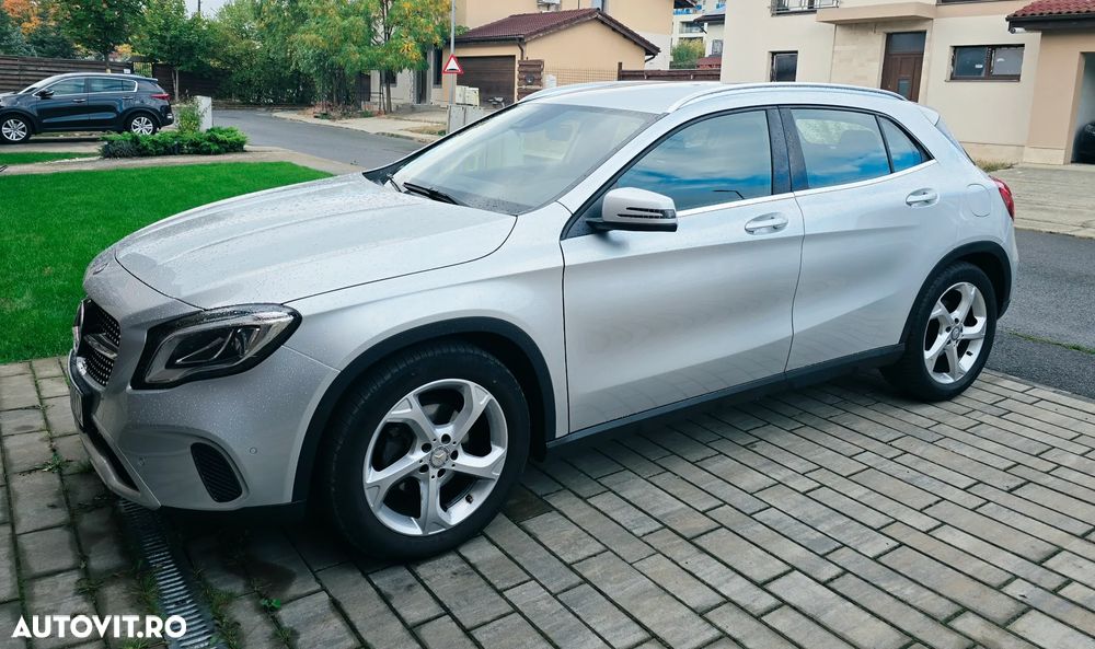 Mercedes-Benz GLA - 2