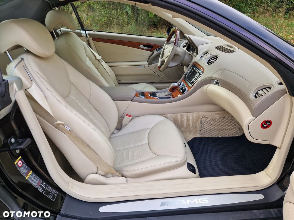 Mercedes-Benz SL - 38