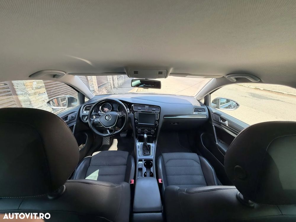 Volkswagen Golf 2.0 TDI DPF DSG Highline - 8
