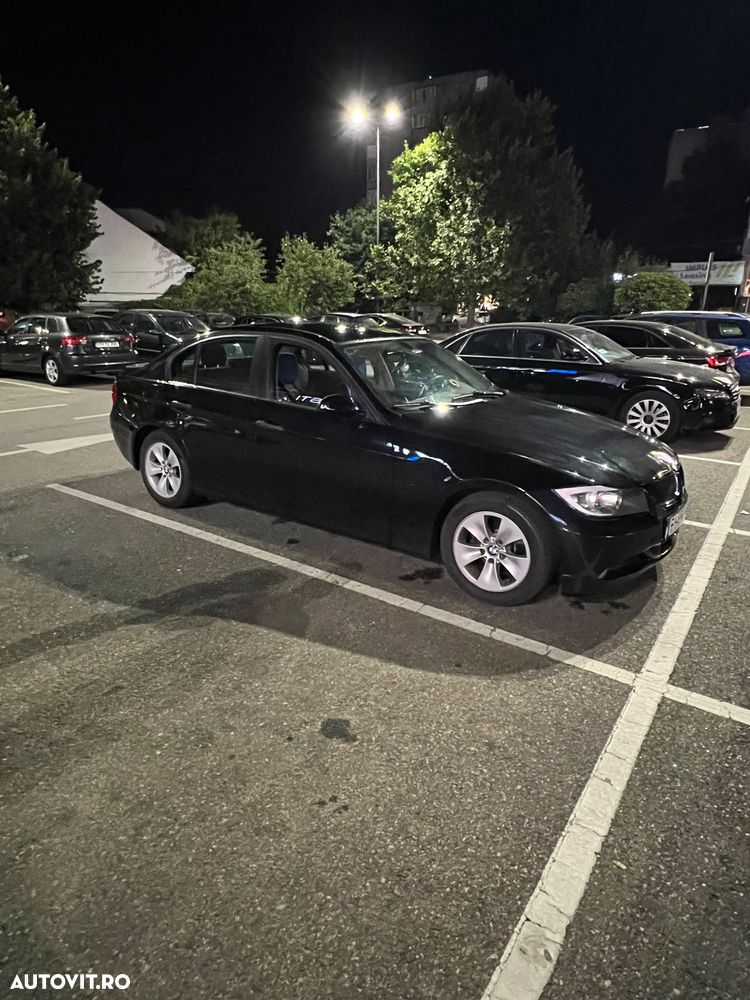 BMW Seria 3 318d - 3