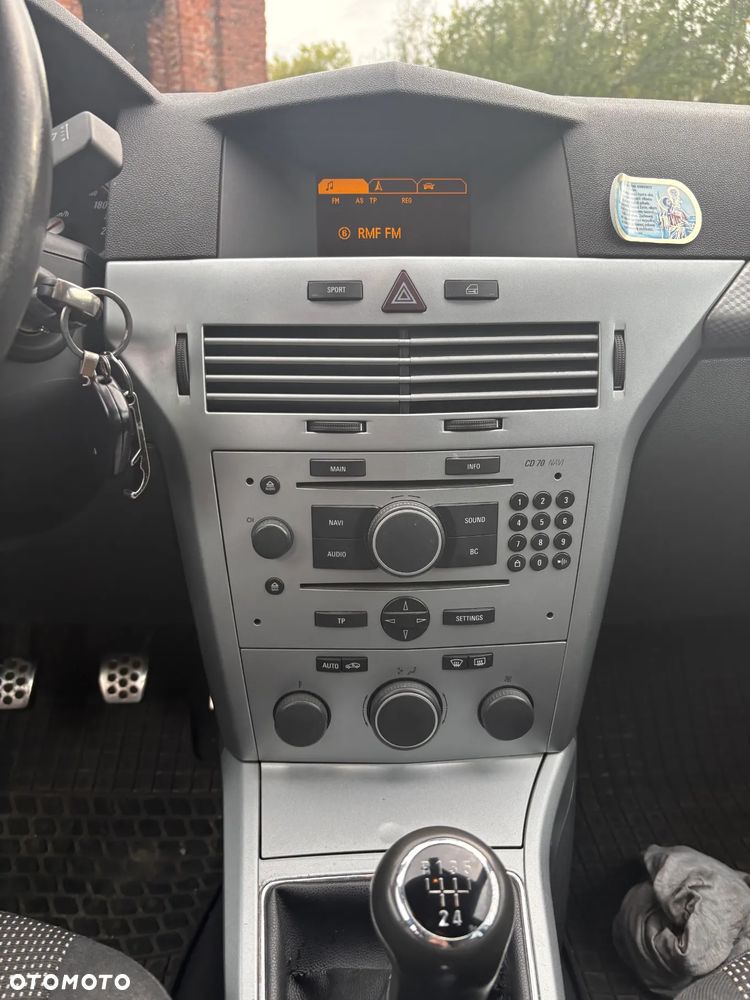 Opel Astra III 1.8 Cosmo - 8
