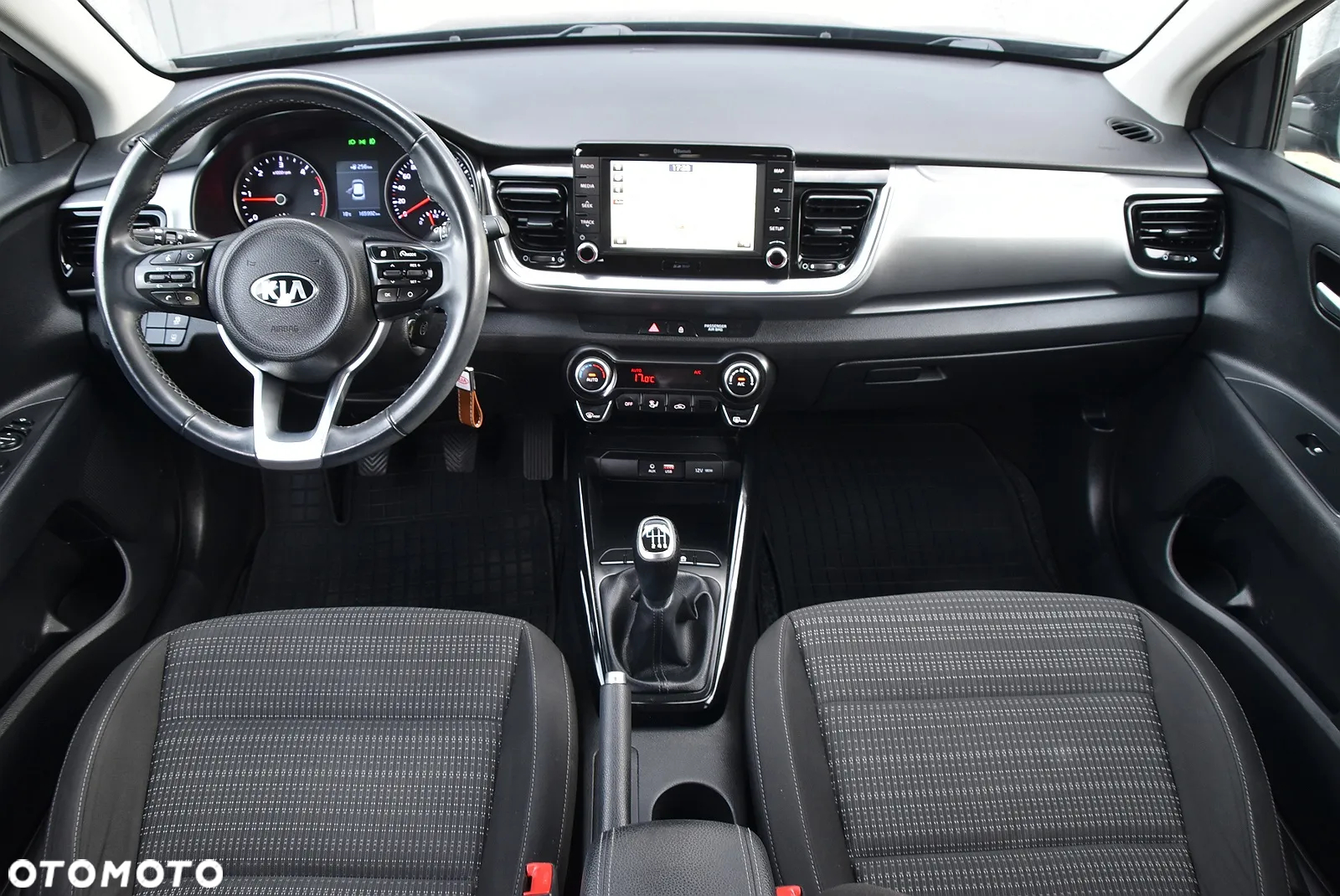 Kia Stonic - 23