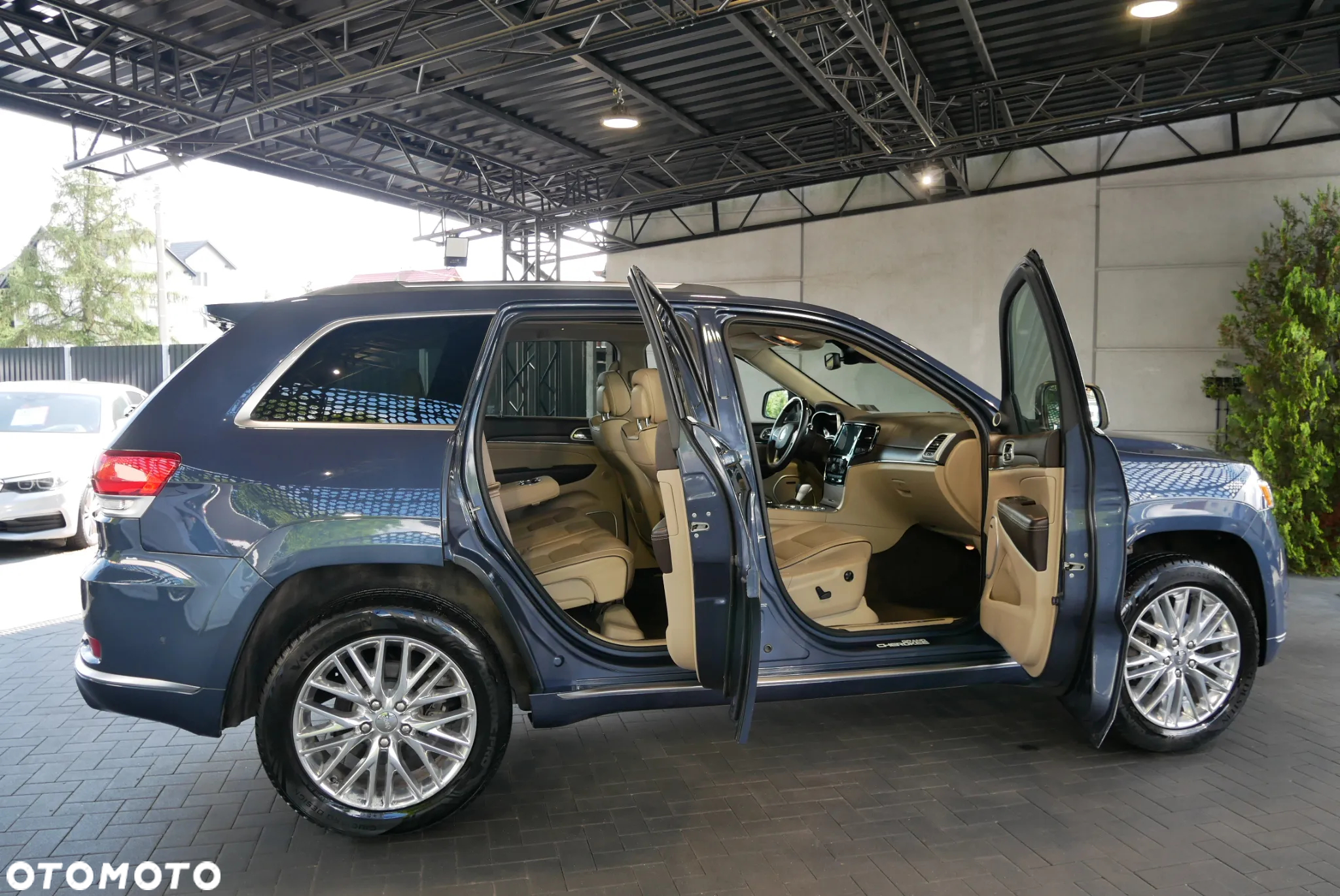 Jeep Grand Cherokee 5.7 V8 HEMI Summit - 7