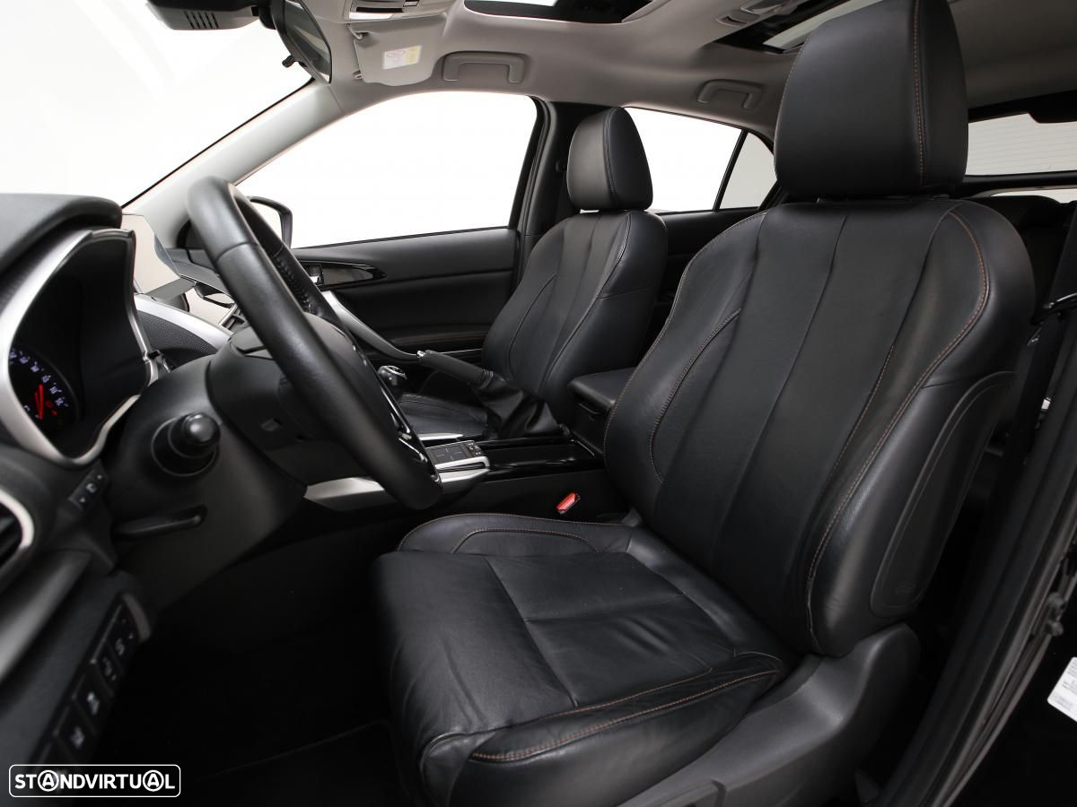 Mitsubishi Eclipse Cross - 10