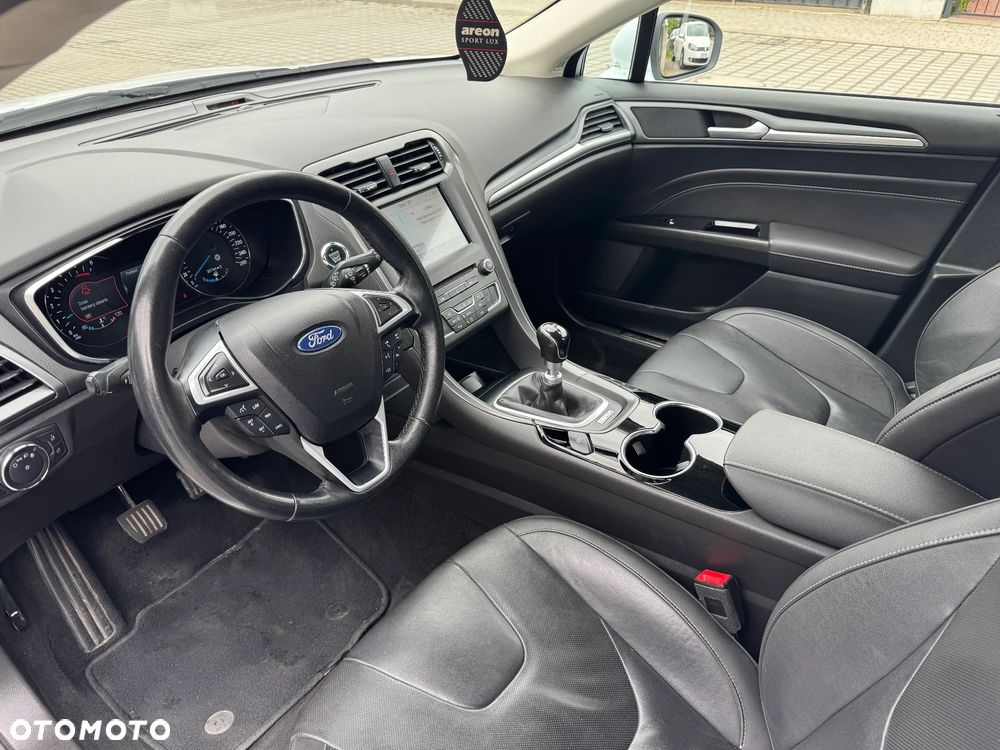 Ford Mondeo 2.0 TDCi STart-Stopp Titanium - 9