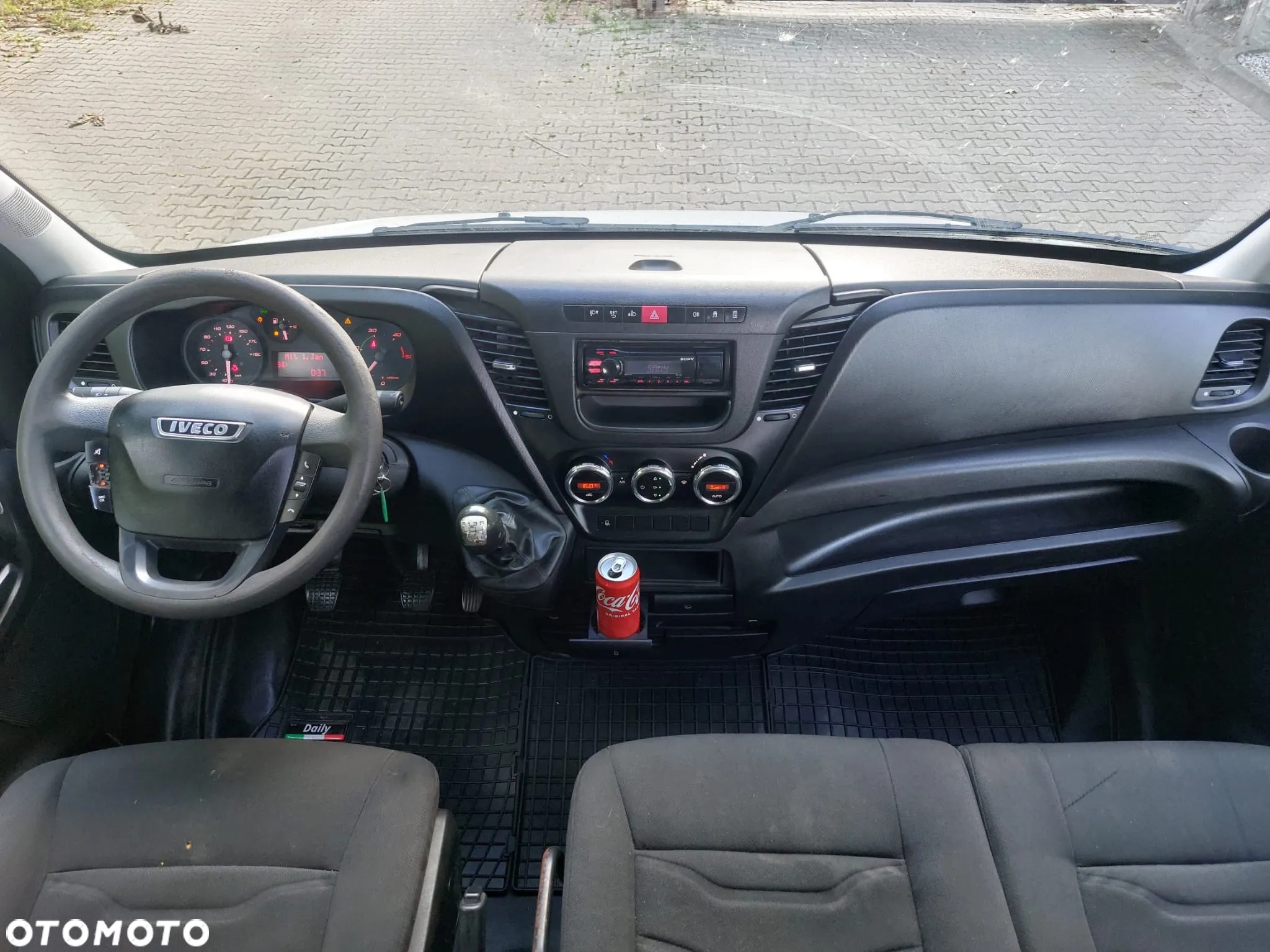 Iveco DAILY 35S15 - 6
