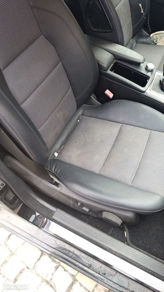 Mercedes-Benz C 180 Station CDI DPF (BlueEFFICIENCY) Avantgarde - 14