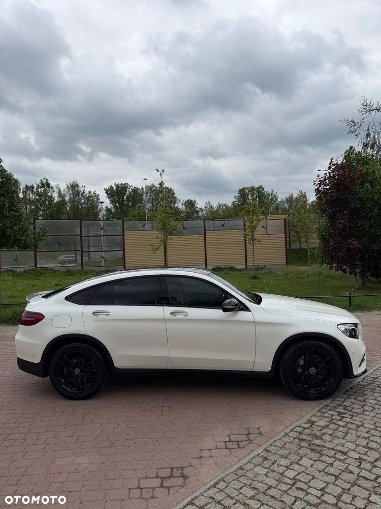 Mercedes-Benz GLC - 9